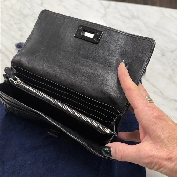 Prada Black Leather Gaurfre Pleat Wallet - Picture 4 of 14
